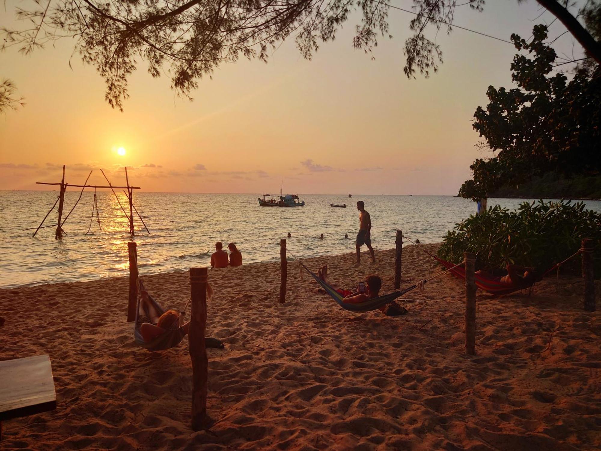 Paradise Sunset Beach Koh Rong Sanloem Bagian luar foto